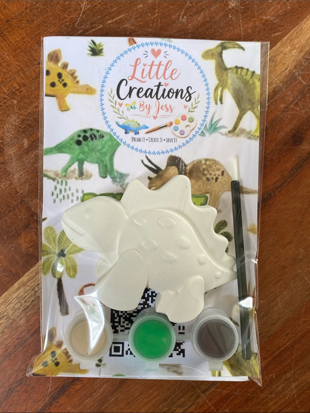 Paint-Your-Own Dino